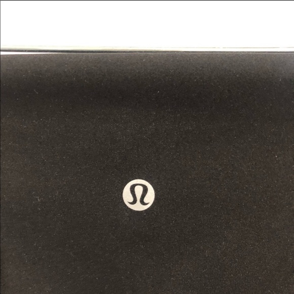 High waisted Lululemon mesh panel black legging - Picture 6 of 9